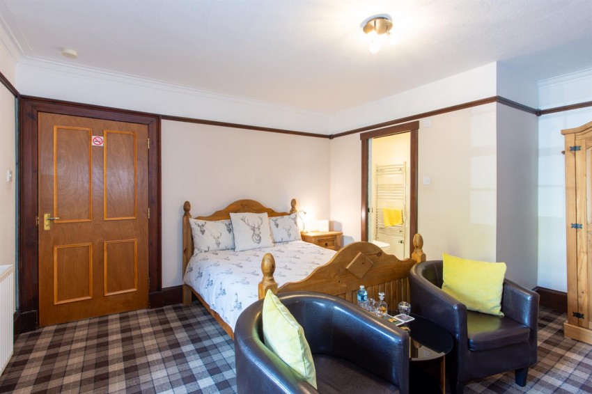 Images for 38 The Square, Grantown on Spey