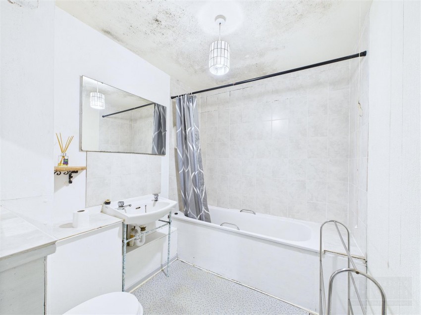Images for 35 Coppice Court, Grantown on Spey