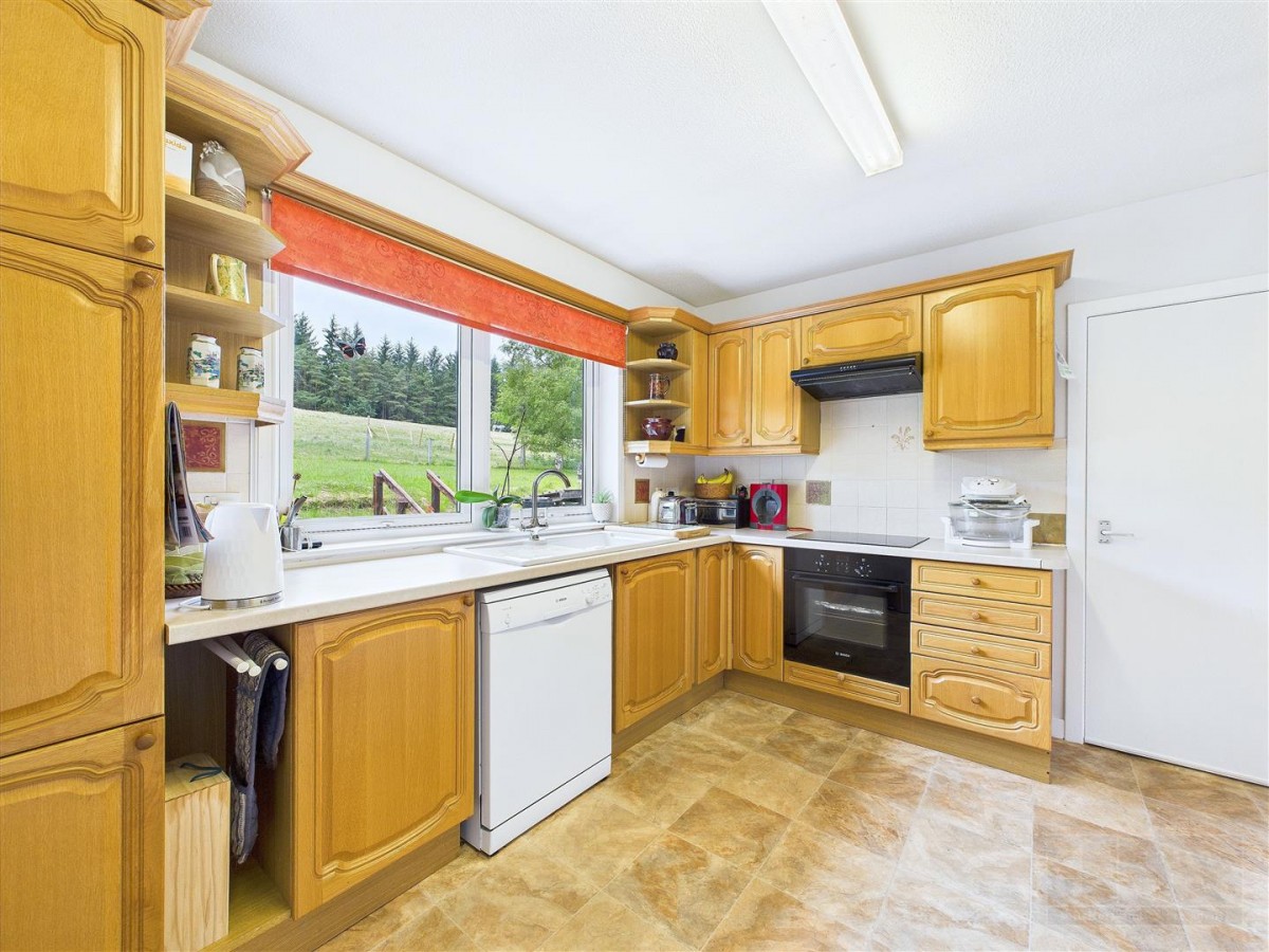 Images for Corrie Ben, Skye Of Curr, Dulnain Bridge EAID:massoncairnsltdapi BID:1