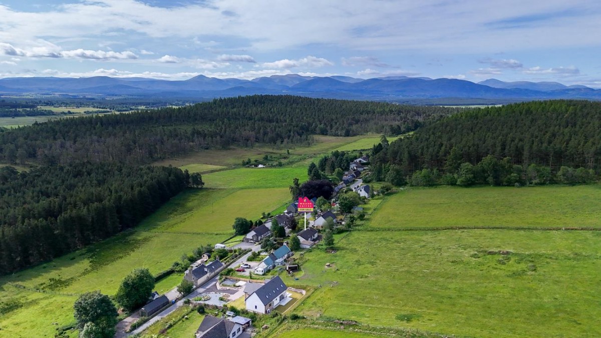 Images for Corrie Ben, Skye Of Curr, Dulnain Bridge EAID:massoncairnsltdapi BID:1