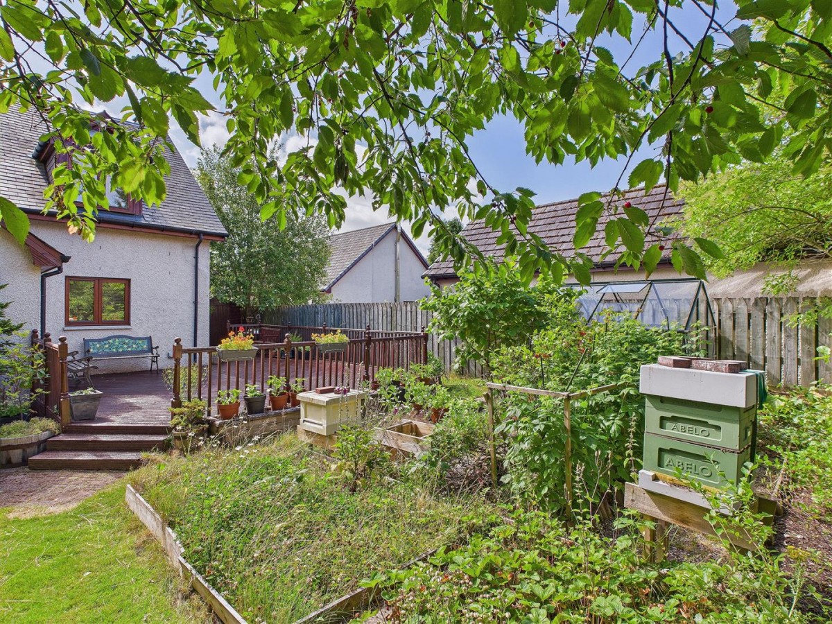 Images for 11 Croftside, Aviemore EAID:massoncairnsltdapi BID:1