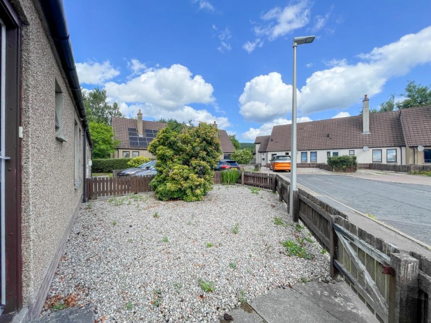 Images for 32 Strathspey Avenue, Aviemore