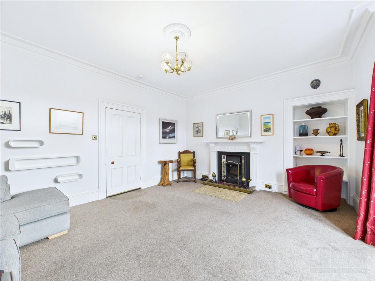 Images for 29 High Street, Grantown on Spey EAID:massoncairnsltdapi BID:1