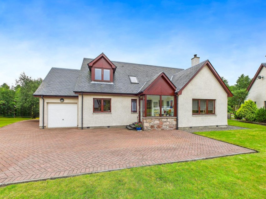 Images for 13 Macbean Road, Kincraig
