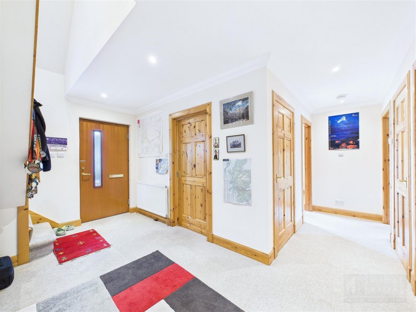 Images for 13 Macbean Road, Kincraig