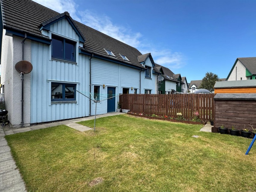 Images for 1 Newlands Road, Aviemore