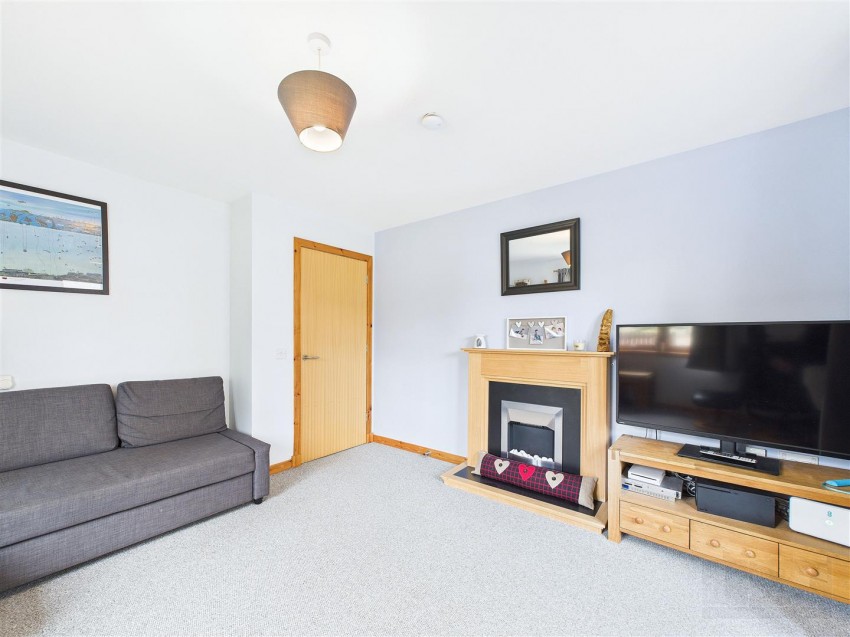 Images for 1 Newlands Road, Aviemore