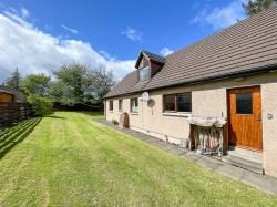 Images for 69a Main Street, Tomintoul