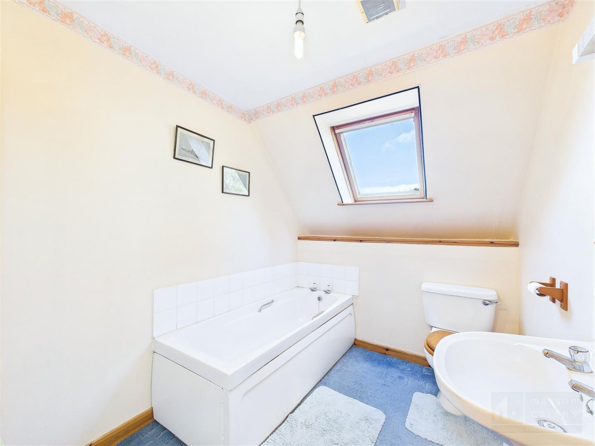 Images for 69a Main Street, Tomintoul EAID:massoncairnsltdapi BID:1