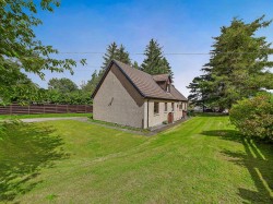 Images for 69a Main Street, Tomintoul