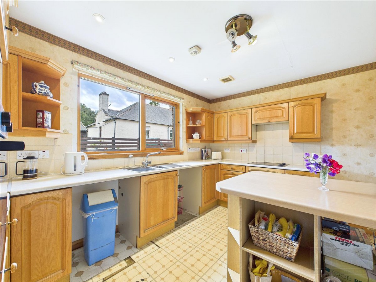 Images for 69a Main Street, Tomintoul EAID:massoncairnsltdapi BID:1