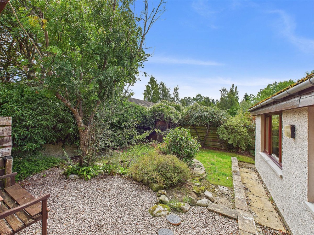 Images for 3 Corrour Road, Aviemore EAID:massoncairnsltdapi BID:1
