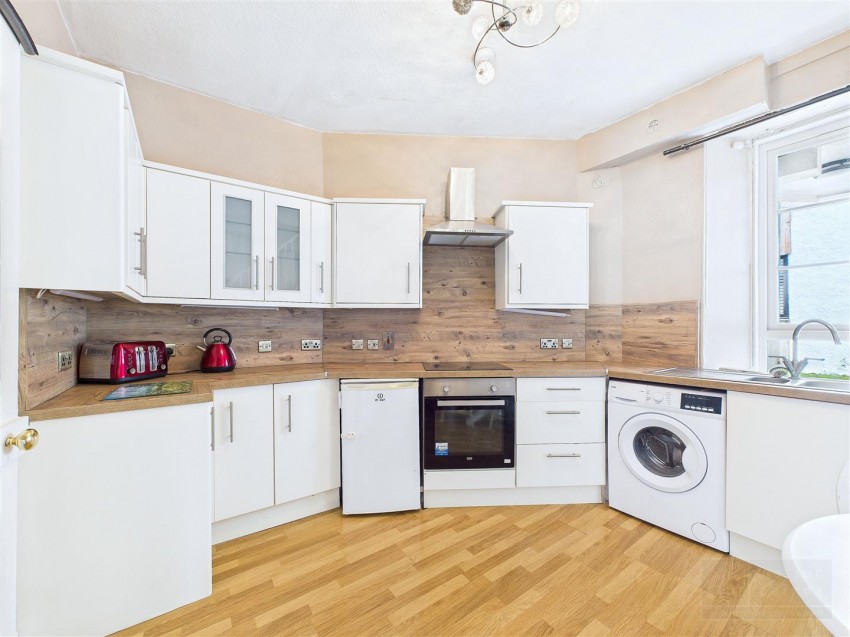 Images for 116 High Street, Grantown on Spey