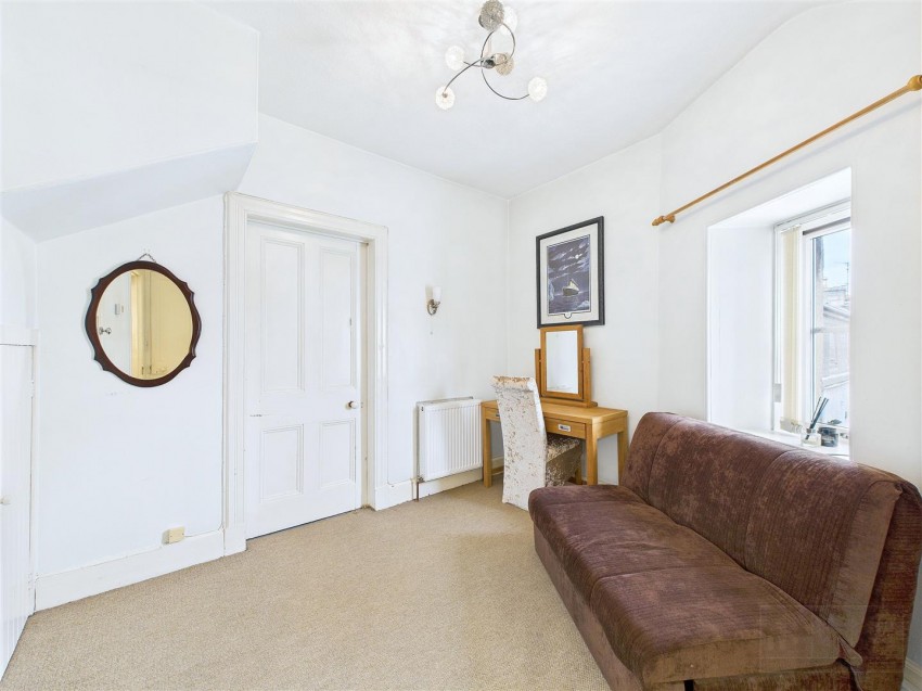 Images for 116 High Street, Grantown on Spey