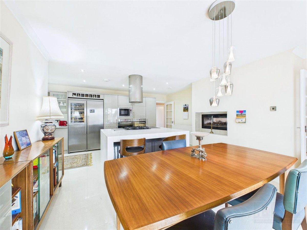 Images for 60 Strathspey Drive, Grantown on Spey EAID:massoncairnsltdapi BID:1