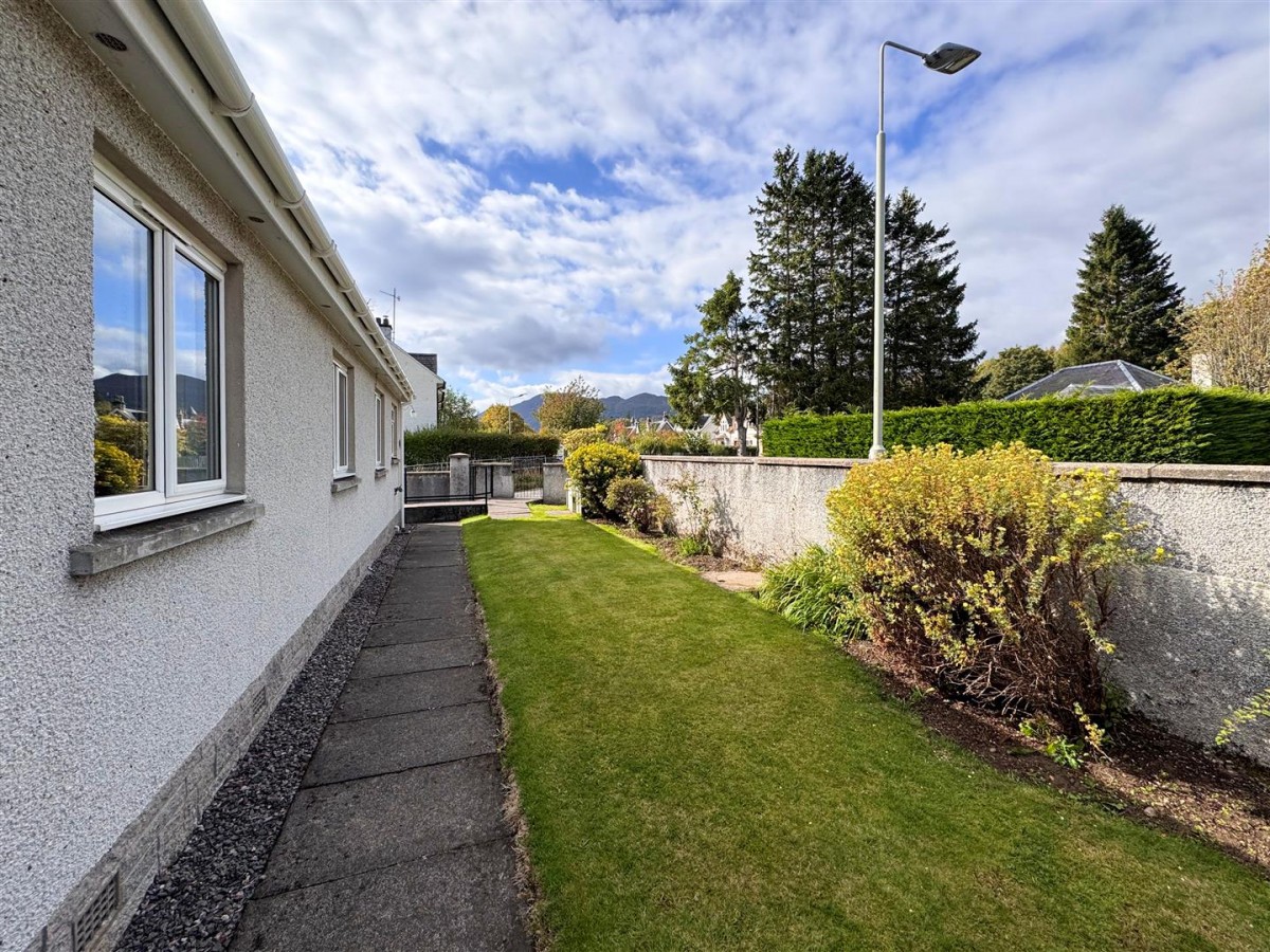 Images for Glamaig, Church Terrace, Newtonmore EAID:massoncairnsltdapi BID:1