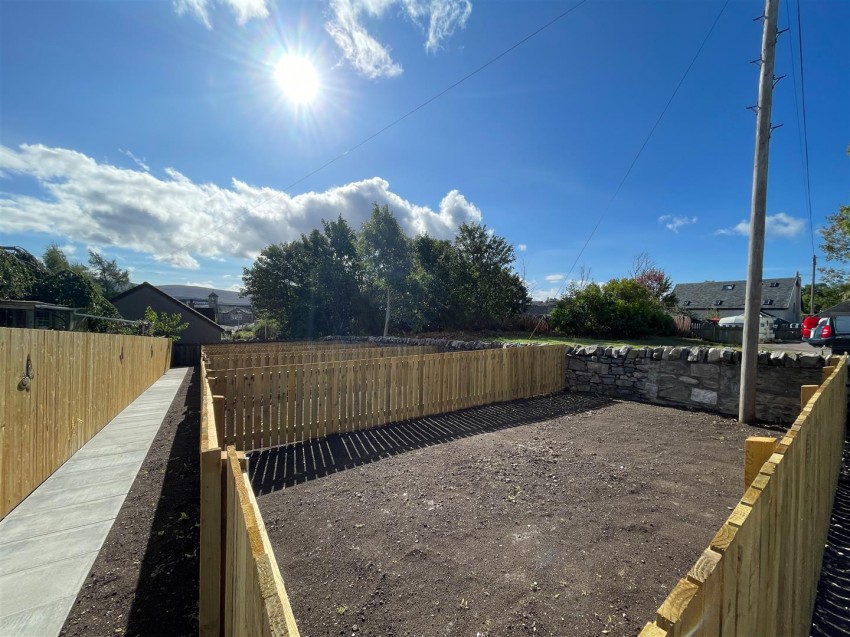 Images for Garden Apartment 2, Stonefield House, The Square, Grantown on Spey