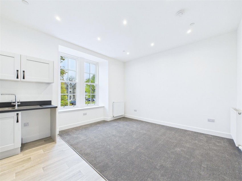 Images for Garden Apartment 3, Stonefield House, The Square, Grantown on Spey