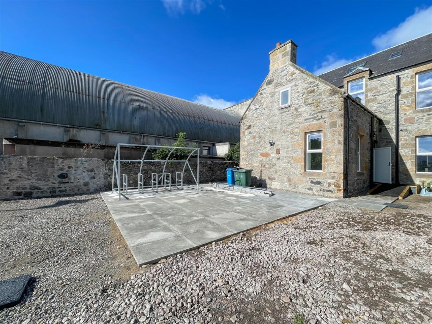 Images for Garden Apartment 3, Stonefield House, The Square, Grantown on Spey