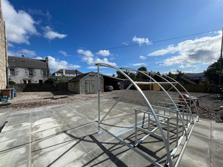 Images for Garden Apartment 3, Stonefield House, The Square, Grantown on Spey