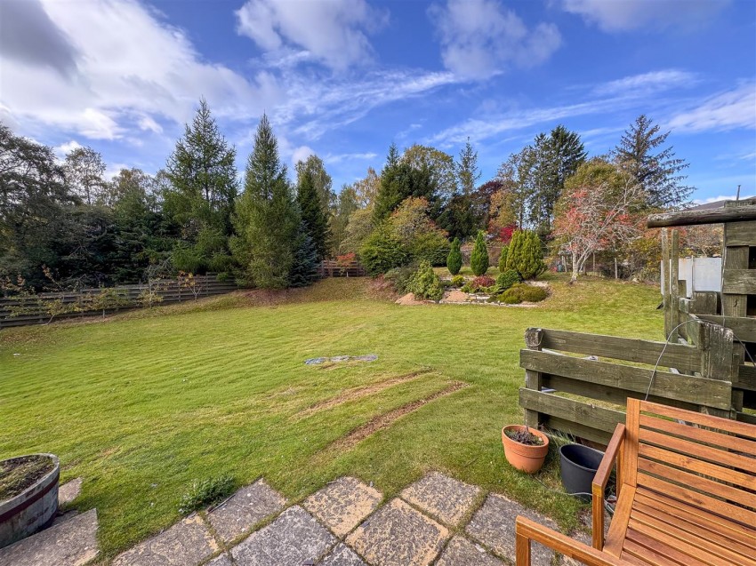 Images for Ardinsh, The Brae, Kincraig, Kingussie