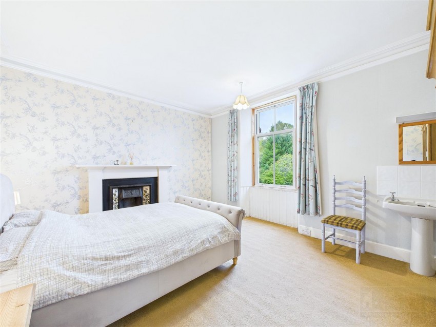 Images for Ardinsh, The Brae, Kincraig, Kingussie