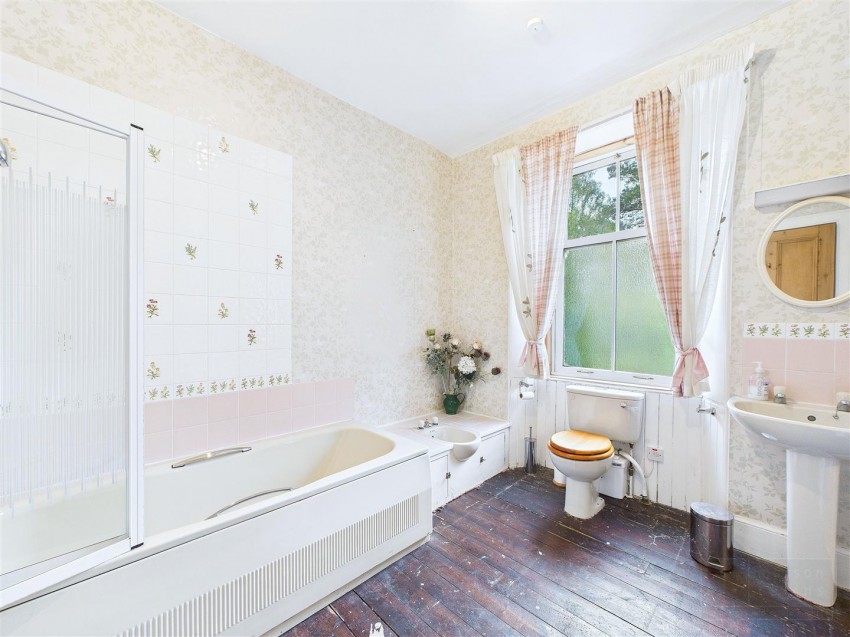 Images for Ardinsh, The Brae, Kincraig, Kingussie