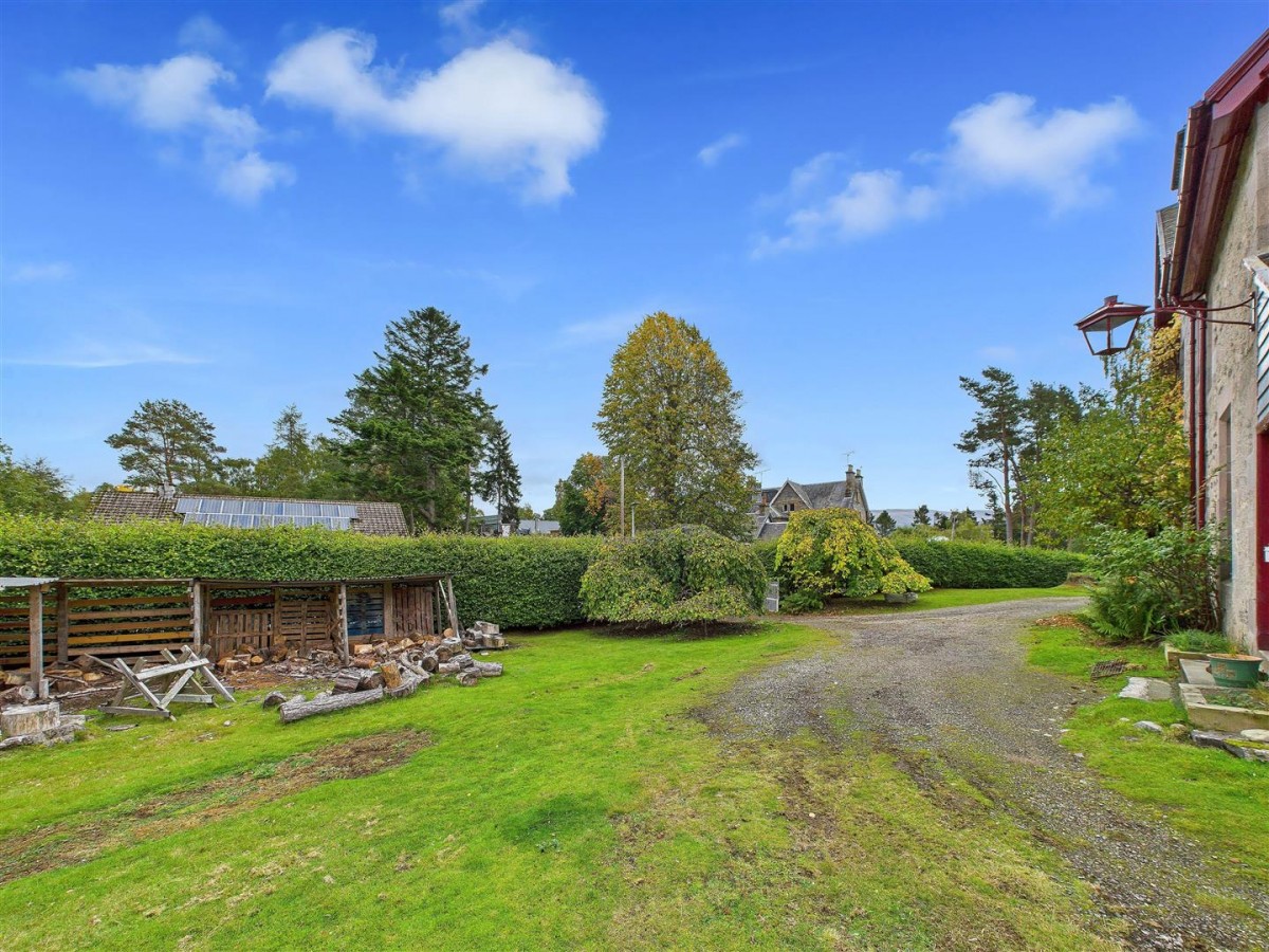 Images for Ardinsh, The Brae, Kincraig, Kingussie EAID:massoncairnsltdapi BID:1