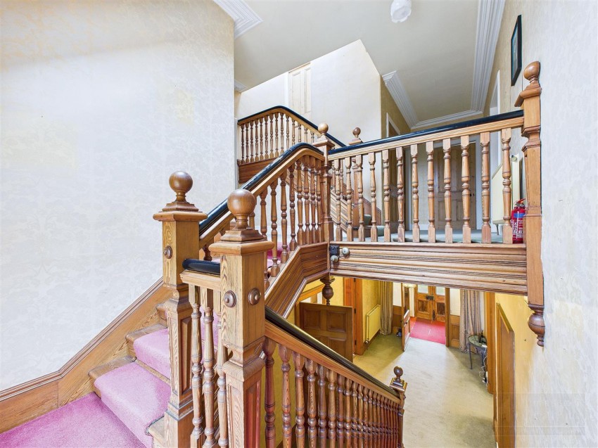 Images for Ardinsh, The Brae, Kincraig, Kingussie