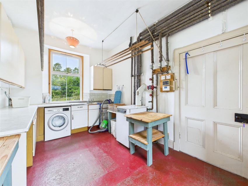 Images for Ardinsh, The Brae, Kincraig, Kingussie