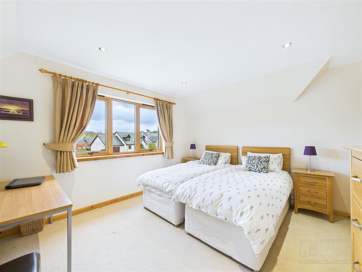 Images for 24 Macbean Road, Kincraig EAID:massoncairnsltdapi BID:1