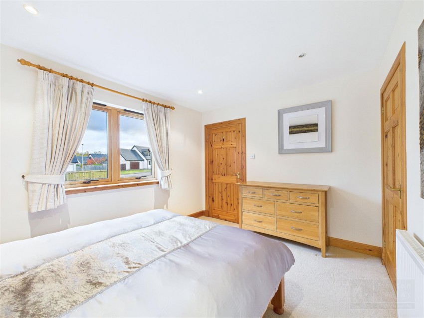 Images for 24 Macbean Road, Kincraig