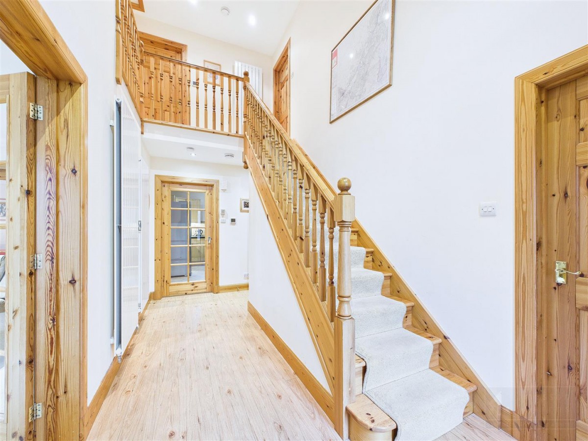 Images for 24 Macbean Road, Kincraig EAID:massoncairnsltdapi BID:1