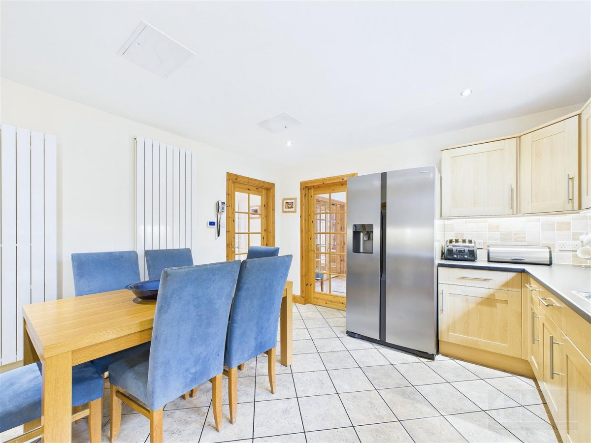 Images for 24 Macbean Road, Kincraig EAID:massoncairnsltdapi BID:1
