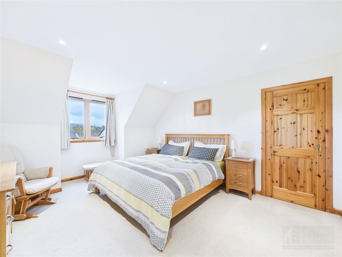 Images for 24 Macbean Road, Kincraig EAID:massoncairnsltdapi BID:1