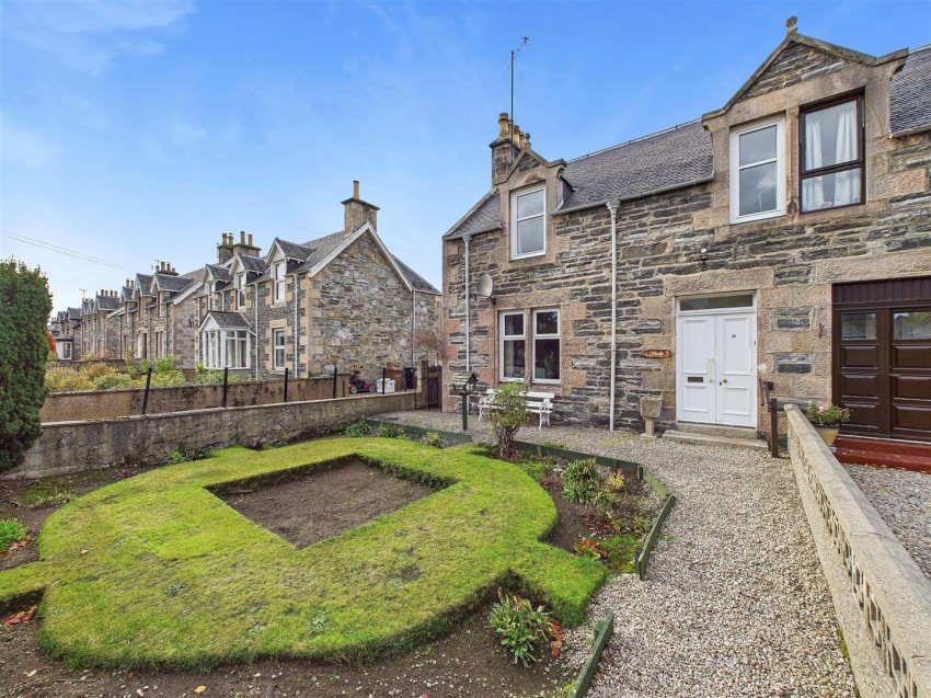 Images for Struan, Grant Road, Grantown on Spey