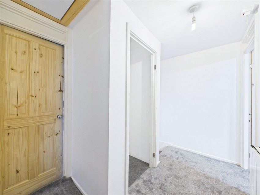 Images for 17 Burnside Place, Aviemore