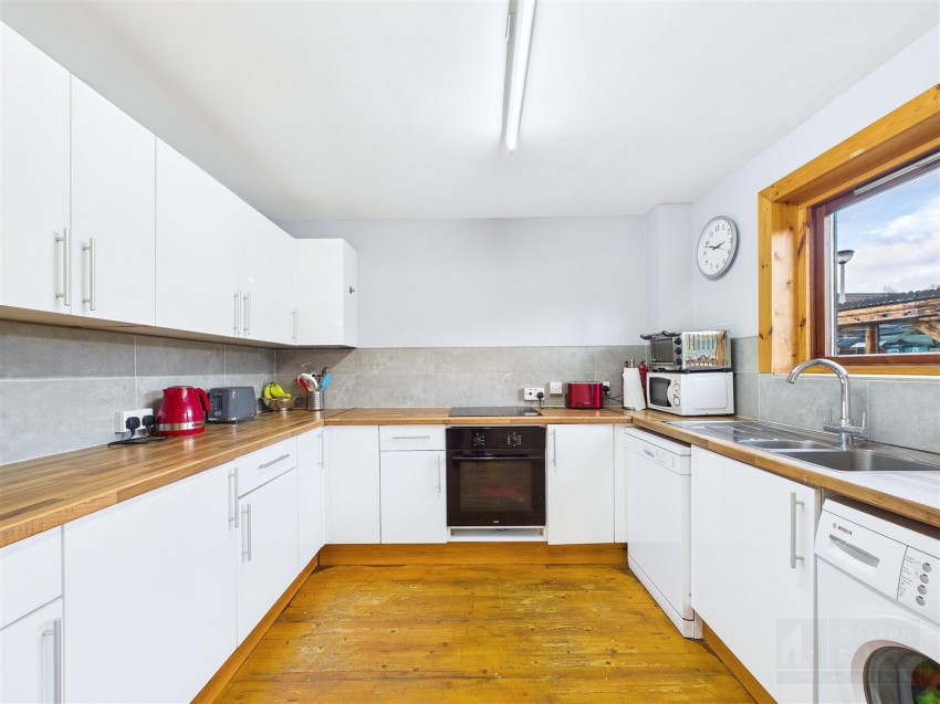 Images for 17 Burnside Place, Aviemore