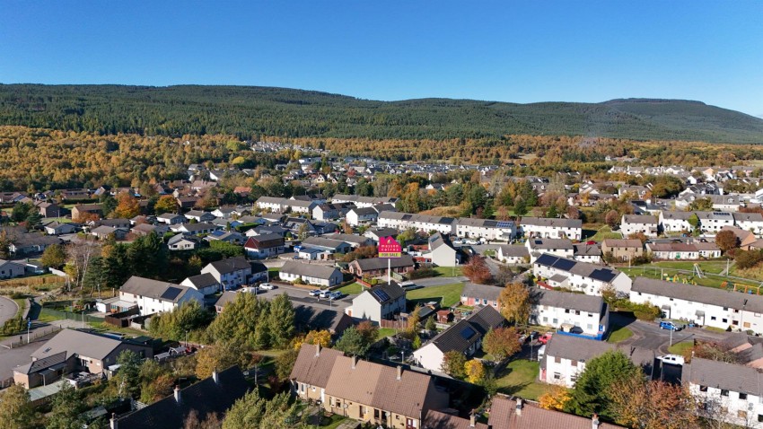 Images for 17 Burnside Place, Aviemore