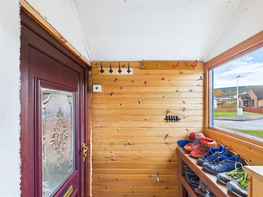 Images for 17 Burnside Place, Aviemore