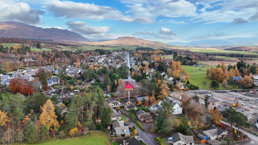 Images for Tigh na Gheal, Station Road, Newtonmore