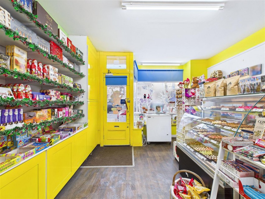 Images for the Candy Coo, 32 High Street, Grantown On Spey