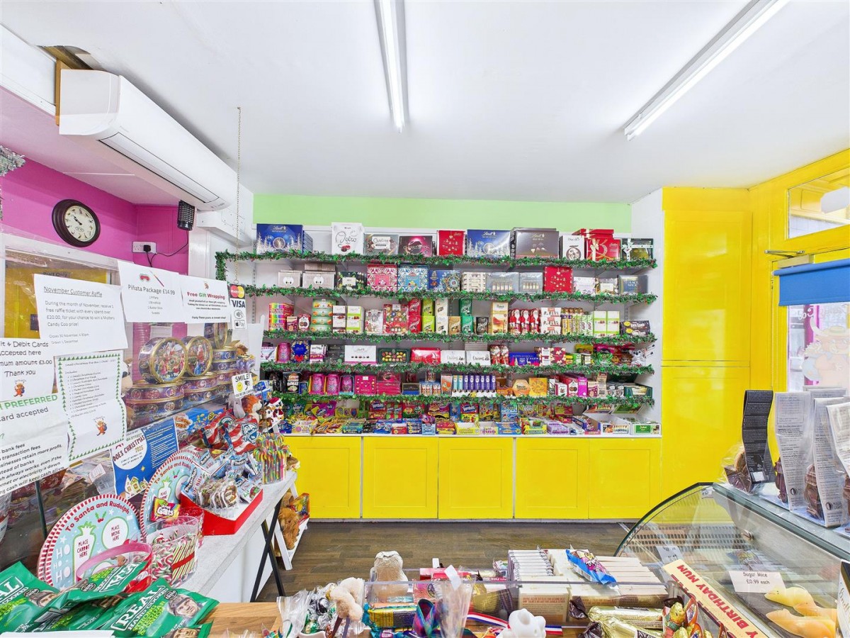 Images for the Candy Coo, 32 High Street, Grantown On Spey EAID:massoncairnsltdapi BID:1