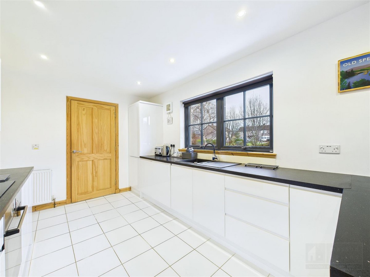 Images for 2 Auchroisk Place, Cromdale, Grantown on Spey EAID:massoncairnsltdapi BID:1