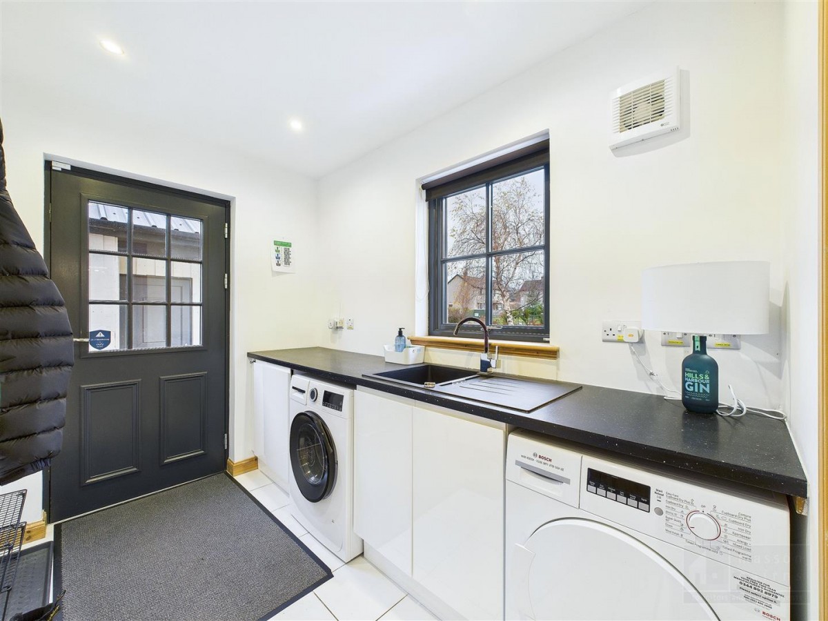 Images for 2 Auchroisk Place, Cromdale, Grantown on Spey EAID:massoncairnsltdapi BID:1