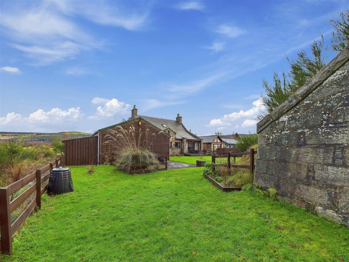 Images for Kenilworth, The Old Station, Cromdale, Grantown on Spey EAID:massoncairnsltdapi BID:1