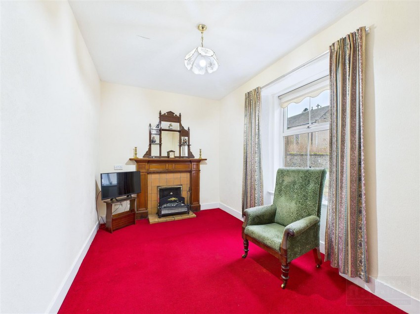 Images for Little Glenwood, Main Street, Tomintoul