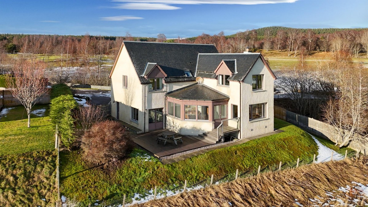 Images for Burnbrae, 11 Dalmore Road, Carrbridge EAID:massoncairnsltdapi BID:1