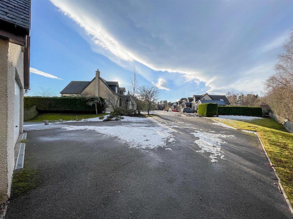 Images for Burnbrae, 11 Dalmore Road, Carrbridge EAID:massoncairnsltdapi BID:1