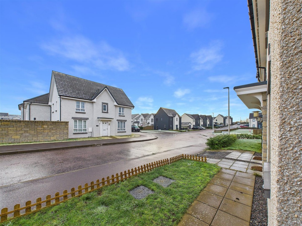 Images for 27 Appin Drive, Stratton, Inverness EAID:massoncairnsltdapi BID:1